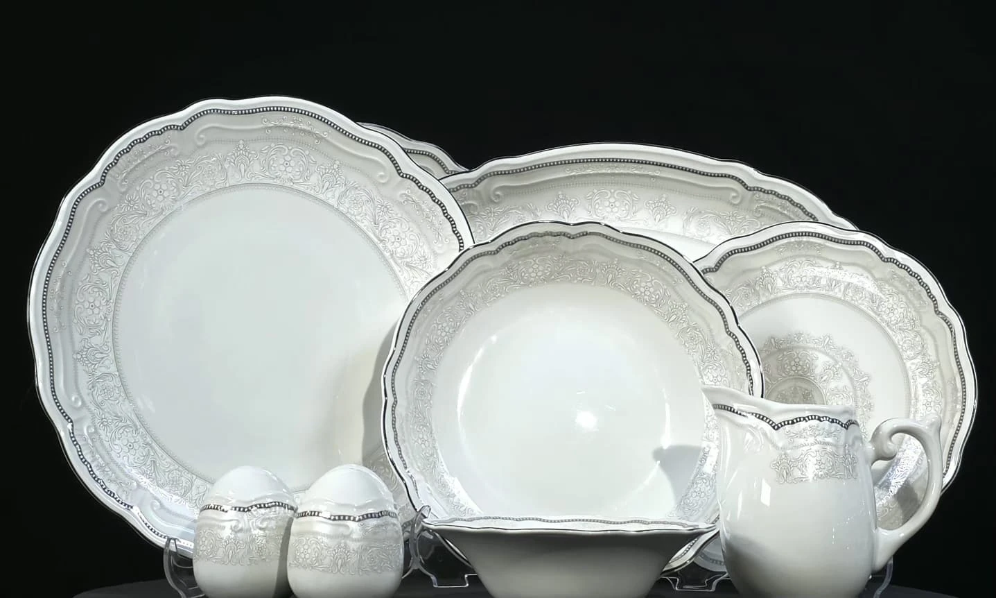 Gri Gold Dantel Desenli Porselen Yemek Takımı