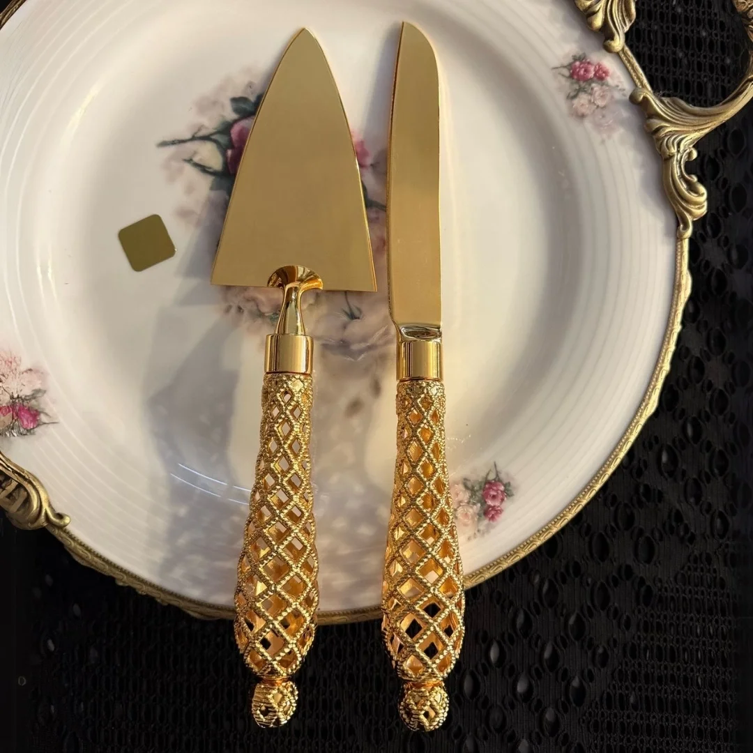 2'li Pasta Servis Seti – Altın & Gümüş Renk Seçenekli