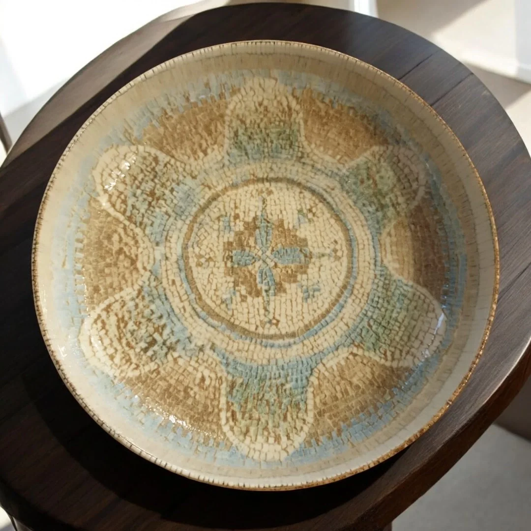 Etnik Esintili Mozaik Desenli Porselen Makarna Tabağı - Sofranıza Sanatsal Bir Dokunuş Katın