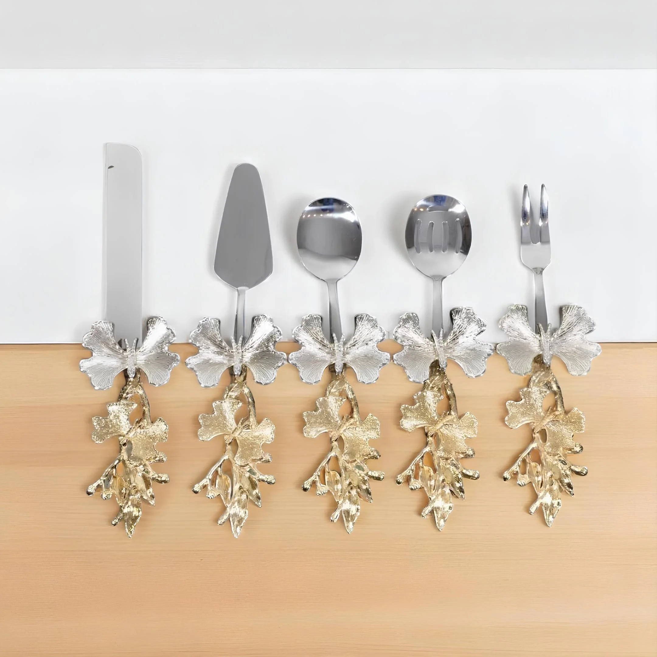 5 Parça Kelebek Desenli Gold Saplı Çelik Servis Seti