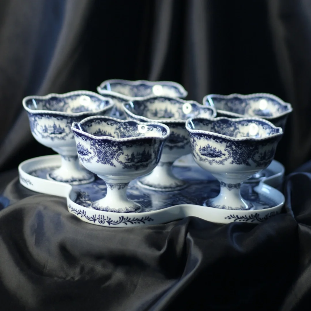 Klasik Desenli 6’lı Dondurmalık ve Tepsi Seti – Şık Sunum Takım