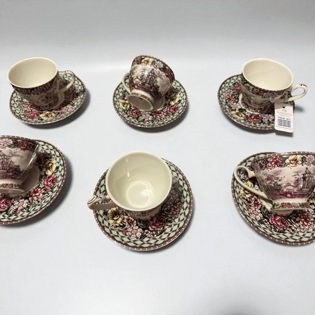İthal Fine Porcelain Çiçek Desenli 6 Kişilik Fincan Takımı