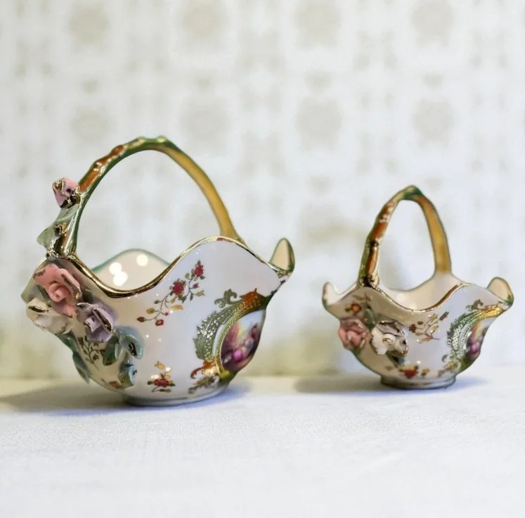 Büyük ve Küçük Porselen Sepet İkili Set