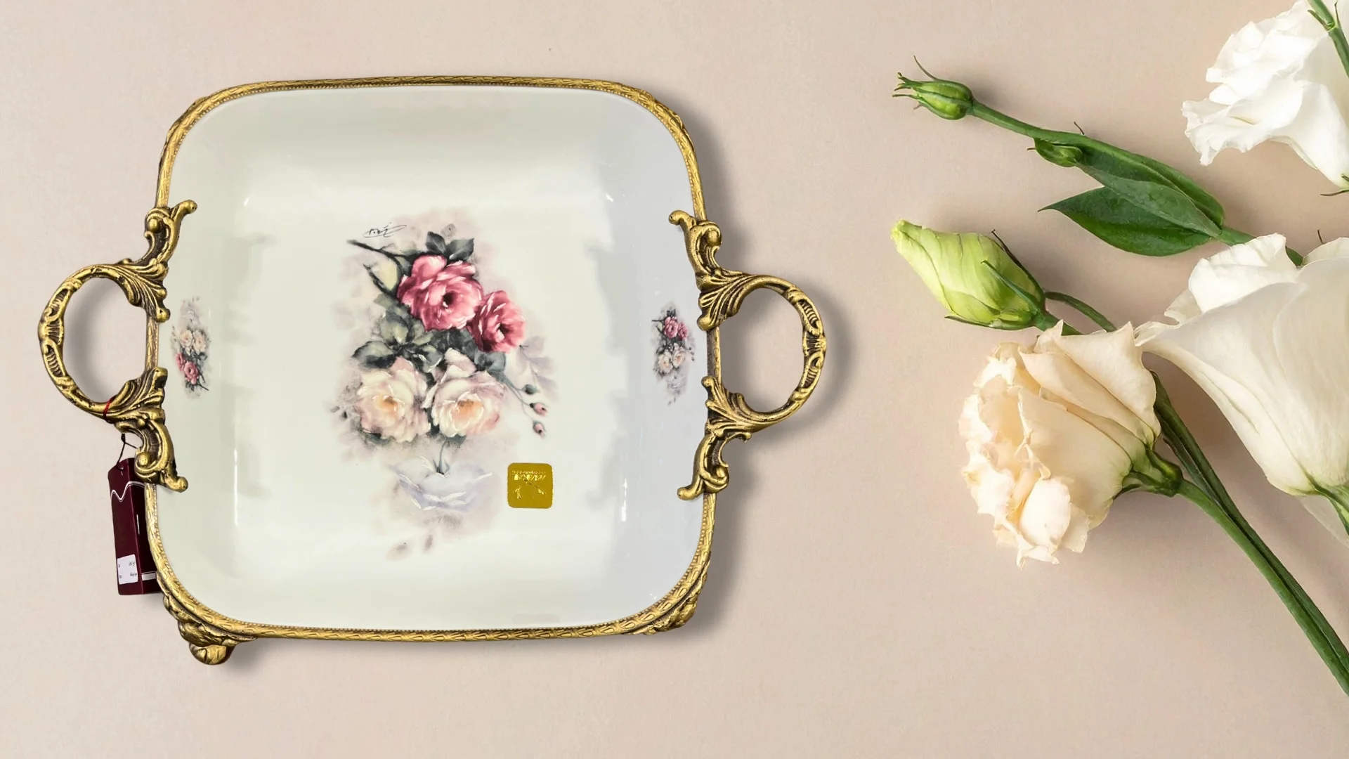 Limoge Çiçek Desenli Altın Kulplu Kare Porselen Sunum Kasesi – 24 cm (5 cm Derinlik)