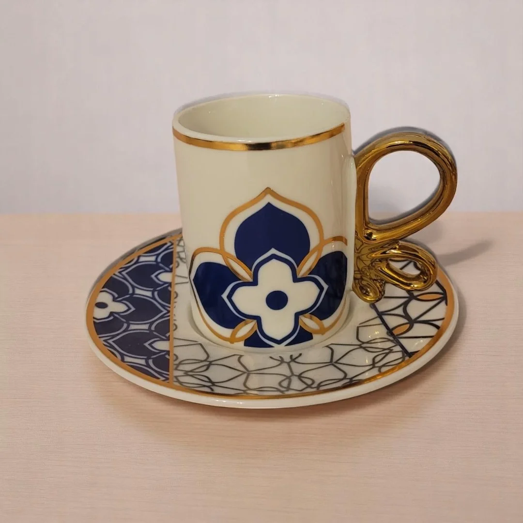 6 Kişilik Desenli Gold Detaylı Porselen Kahve Fincan Seti
