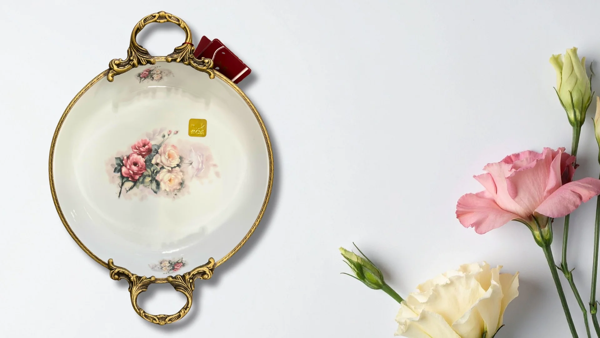 Limoge Çiçek Desenli Altın Kulplu Porselen Sunum Kasesi – 25 cm (4 cm Derinlik)