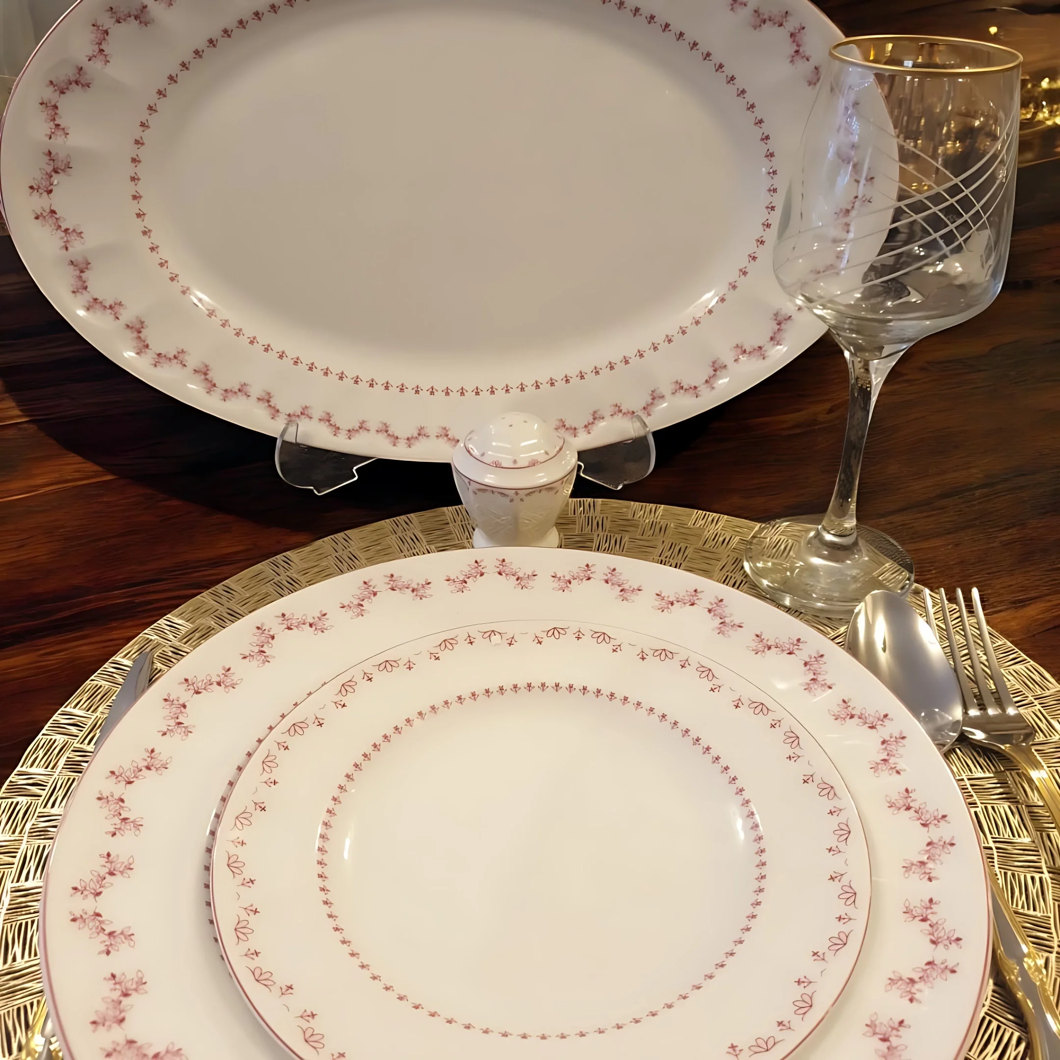 Zarin Iran Porselen 28 Parça 6 Kişilik Yemek Takımı